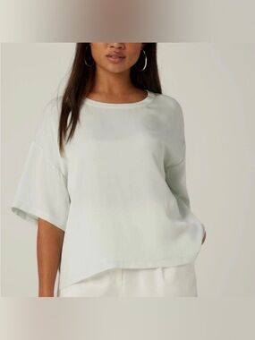 LITA by Ciara NWOT 100% Silk Top‎ Oversized Light Mint Green Size XS MSRP $198